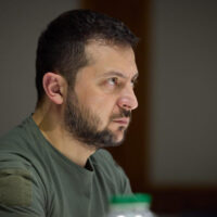 Ucrania anuncia una investigación sobre la colisión de dos aviones de combate sobre Yitomir y Rusia confirma que ha identificado el cadáver del líder de los mercenarios Yevgueni Prigozhin