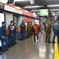 ASESINATO EN EL METRO. Humberto Julio Reyes