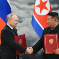 EL CENTRO DE LA HISTORIA: PUTIN, KIM Y LA FIRMA DEL TRATADO DE PYONGYANG.  Dr. Luis Pérez Gil
