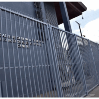 La dura crítica del Tribunal a la Fiscalía del Biobío en la absolución de Marino acusado por el homicidio de Yordan Llempi. Juan Pablo Andrews. La tercera