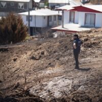 Boric pidió cuentas a Ministros Toro y Montes por el avance de la reconstrucción al cumplirse un año del megaincendio. Davis Tralma. La Tercera