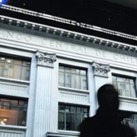 Economía chilena: Un resultado discreto. La Tercera. Editorial