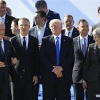 Un mundo de líderes fuertes. Fernando Thauby García