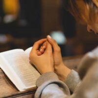 Oración por los batallones olvidados. Cristián Labbé Galilea