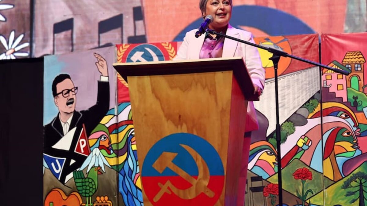 Ese fantasma, el comunismo. Gonzalo Rojas Sánchez. El Mercurio