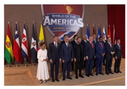 ACUERDOS DE SEGURIDAD Y DEFENSA CON LOS ESTADOS UNIDOS. Richard Kouyoumdjian*. COSUR