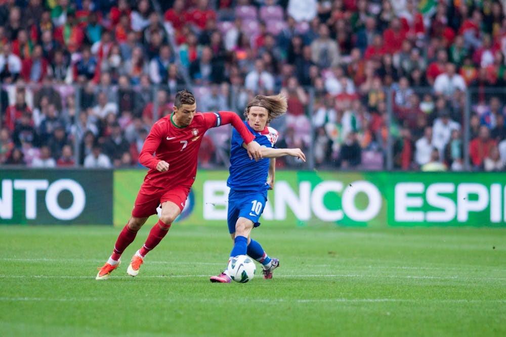 EL MUNDIAL COMO ‘GUERRA SIN DISPAROS’: ¿CÓMO INFLUYEN LAS METÁFORAS EN NUESTRA MANERA DE VIVIR EL FÚTBOL?. Rubén Conde Rubio. Universidad Carlos III – The Conversation